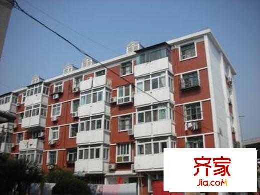 凌研里外景圖