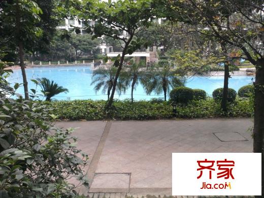 祈福新村天湖居外景图