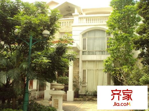 碧桂园凤凰城凤泉苑外景图