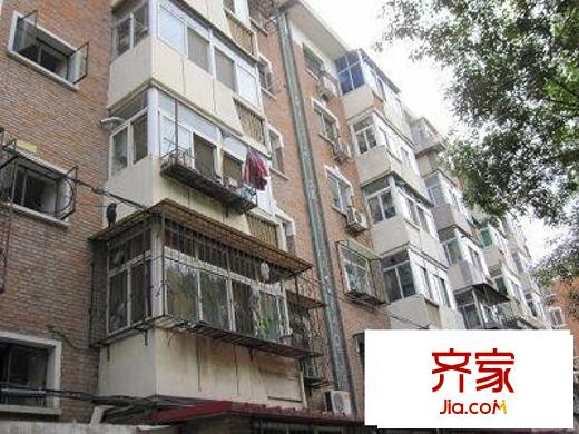 燕園里外景圖