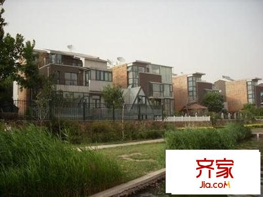 半島藍(lán)灣外景圖