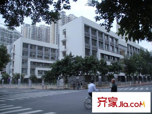 侨鑫汇悦台向西约580米猎德小学