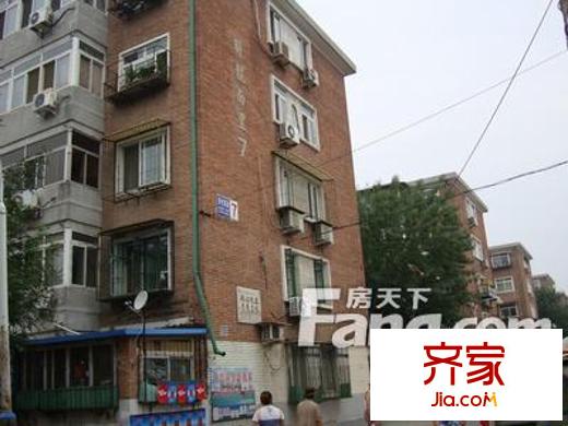 臥龍南里外景圖