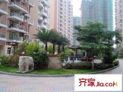顺欣花园小区水池