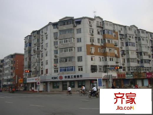 華章里外景圖