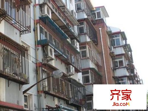 興源公寓外景圖