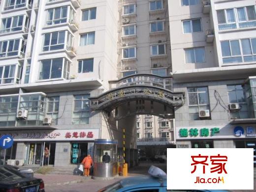 鴻泰公寓外景圖