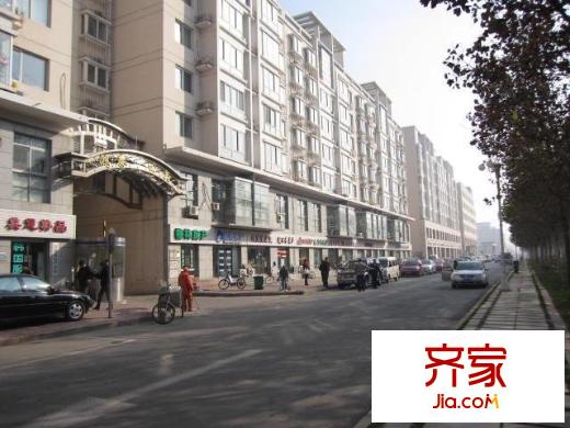鴻泰公寓