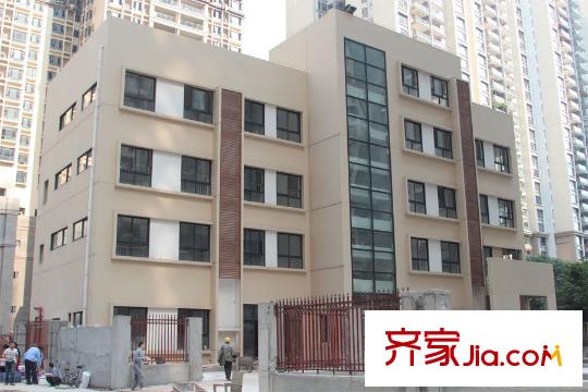 尚东君御距离项目20米的幼儿园