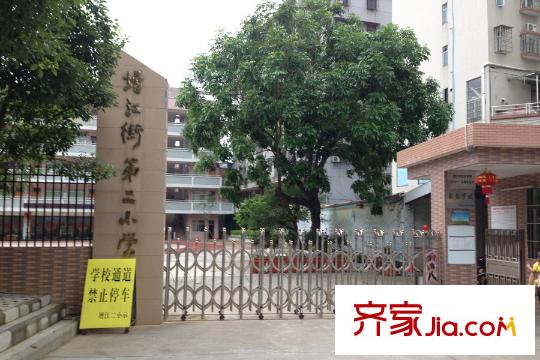 金马东湖壹号距离项目300米内的增江街小学