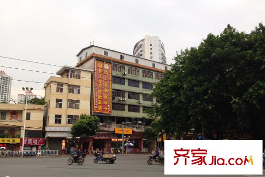 金马东湖壹号距离项目300米内的店铺