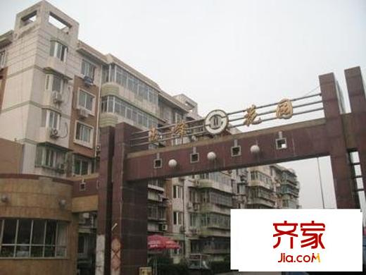 玉峰花園外景圖