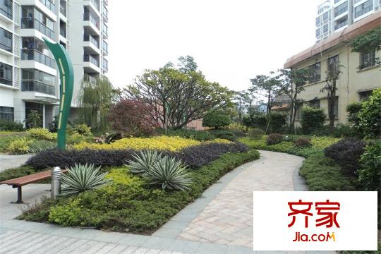 隆泰逸品君庭(2015-01)