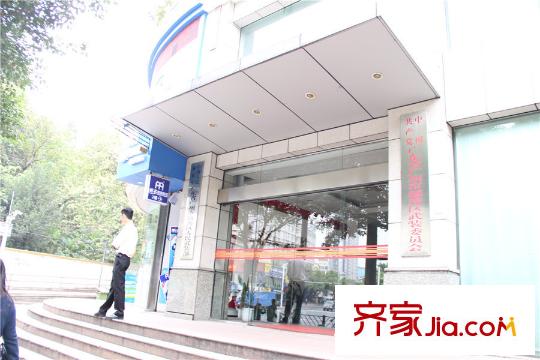 广州云山国际越秀区武装委员会(距离项目步行4分钟)