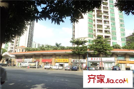 敏捷・四季花园新月明珠花园,距离项目约20米