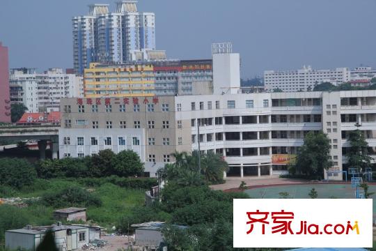 珠江帝景・紫龙府海珠区第二实验小学,距离200米