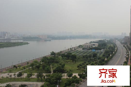 深业・江悦湾小区对面珠江实景(2014-8-7)