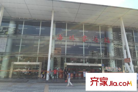 恒洲小苑项目马路对面的海珠客运站