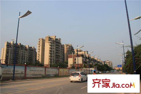 金融街・融穗澜湾项目隔壁的柏丽花园