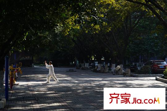 丽江如英居距离项目约百米江边一角(2015-9)