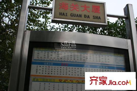 TATA公寓配套图售楼处门前公交站