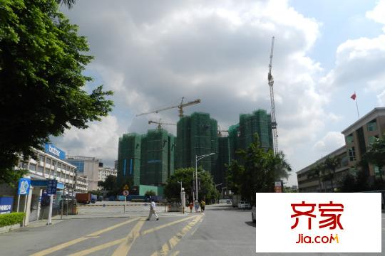 一半山实景图全景图(2012-07-11)