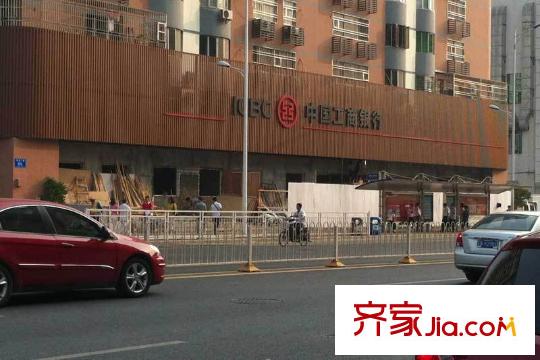 中洲・中央公寓E-CLASS距离200米的工商银行