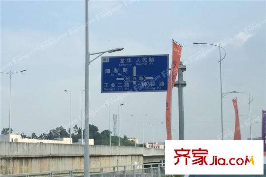 万科九龙山项目周边公路(2015-9-21)
