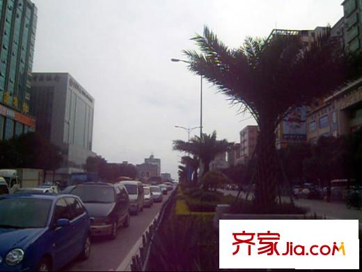 前海湖山壹号周边福永中心区商业街