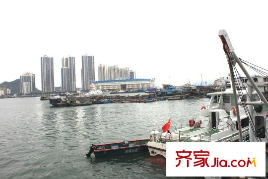 海上世界双玺项目西边蛇口港实景图(2015-3-18)