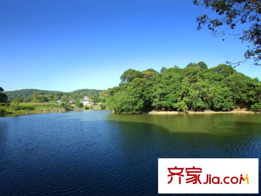 天峦湖景区