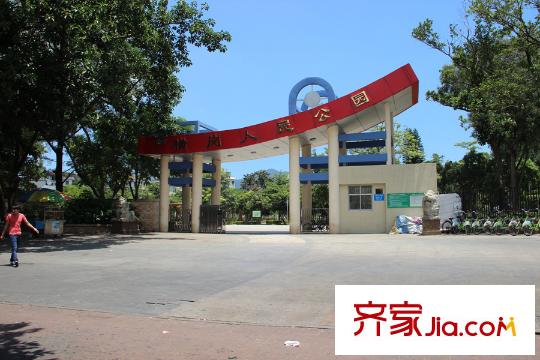 银信中心二期周边横岗人民公园