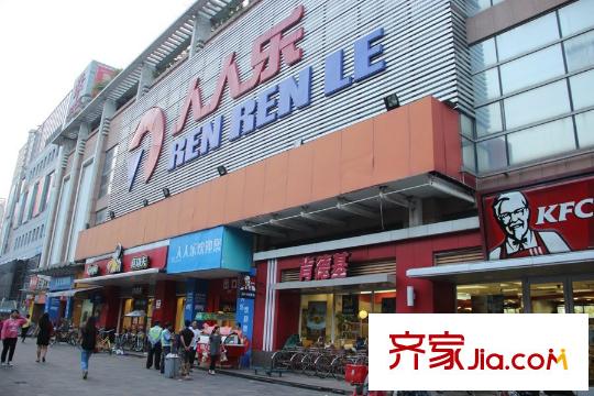 前海铂寓项目周边的人人乐超市