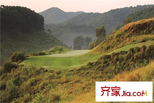 观澜湖御林山配套格诺曼球场