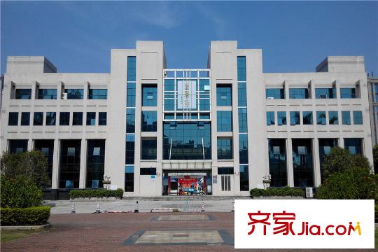 好益康世纪中心项目北向900米的惠阳图书馆