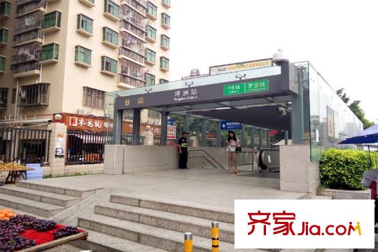 宏发前城1号线坪洲地铁站B出口