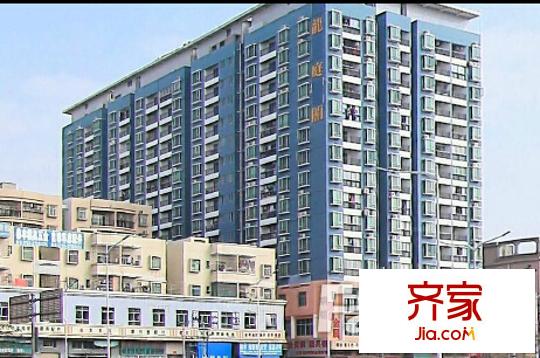 龙庭阁外景图