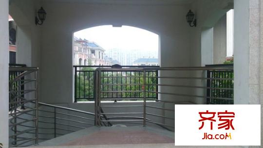 十二橡树庄园外景图