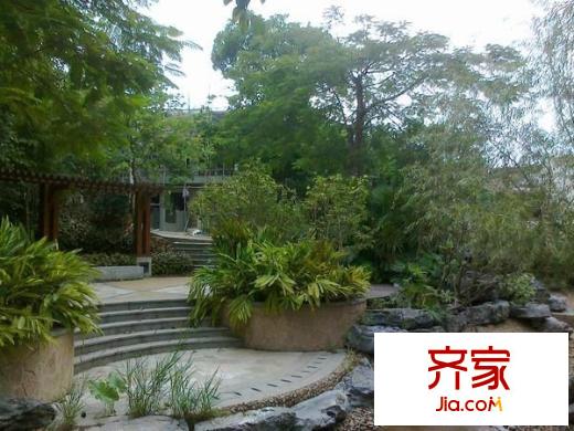 中海大山地别墅外景图