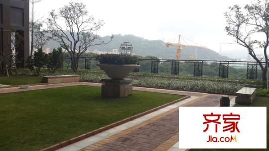 万科公园里外景图