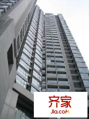 深蓝季节外景图