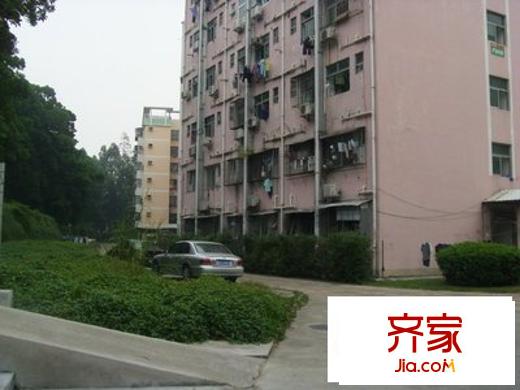 众冠花园外景图