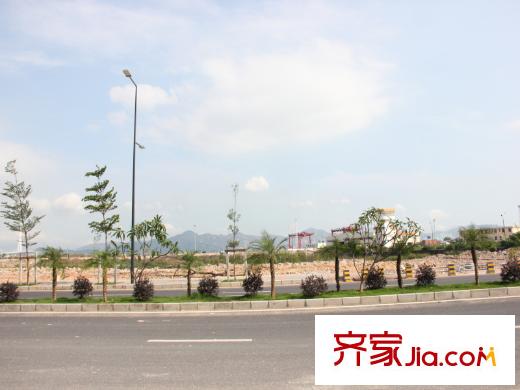 翡翠海岸配套图旁边的空地