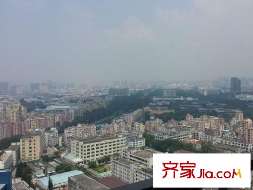 信义嘉御山周边工厂现状