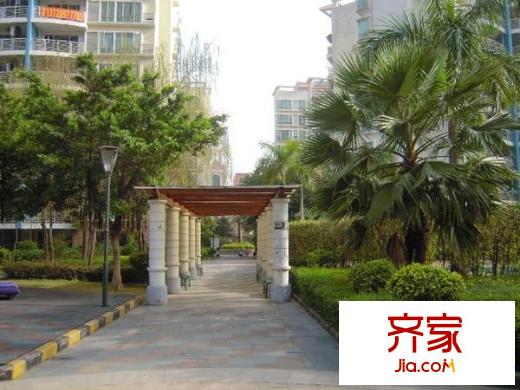叠翠新峰外景图