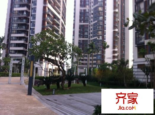 半岛城邦外景图