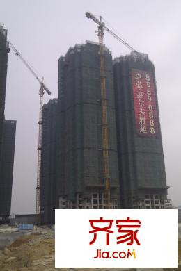 卓弘高尔夫雅苑从远方看项目(2012.02.09)