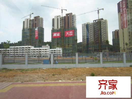振业天峦小区外立面(2014-05-29)