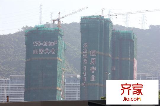 万豪掬月半山楼栋施工(2015-09-24)