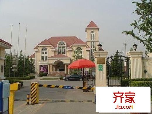 时代庄园别墅外景图大门